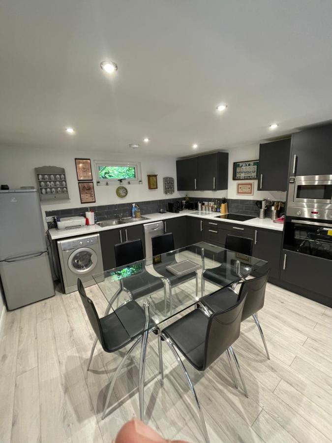 The Cabin, Arkley, Barnet 아파트 외부 사진